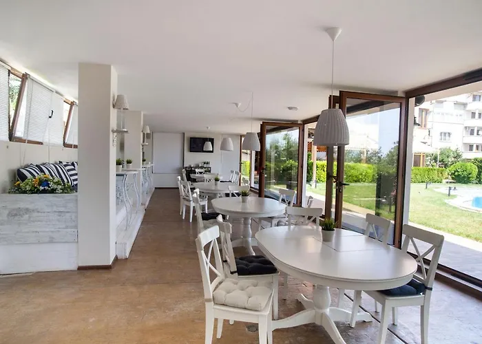 семеен хотел